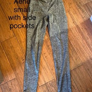 Aerie Heather Gray Leggings with Side Pockets